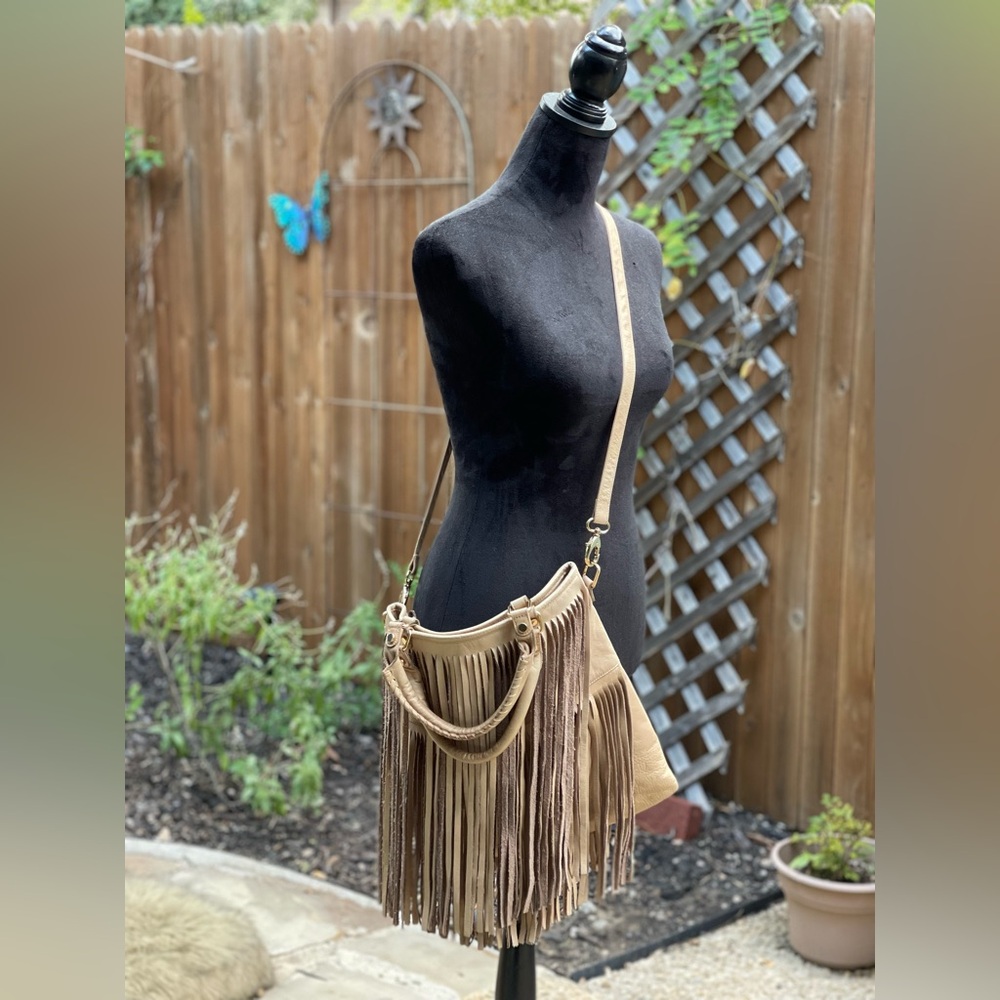 B-Low the Belt Tan leather fringe Twiggy crossbody bag Anthropologie festival
